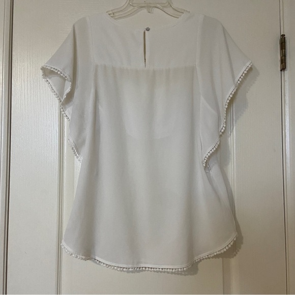 Meadow Rue Crochet Detail Women's Top - Picture 2 of 15